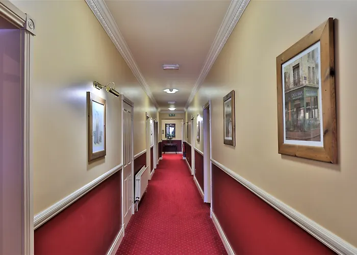 Brook Boutique Hotell