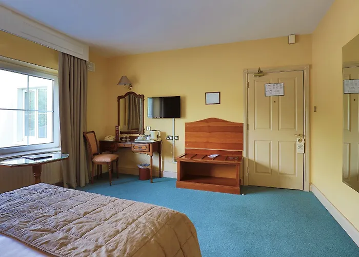 Brook Boutique Hotell