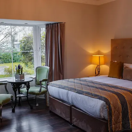 Brook Boutique 4*