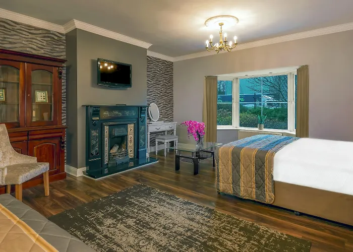 Brook Boutique Отель 4*