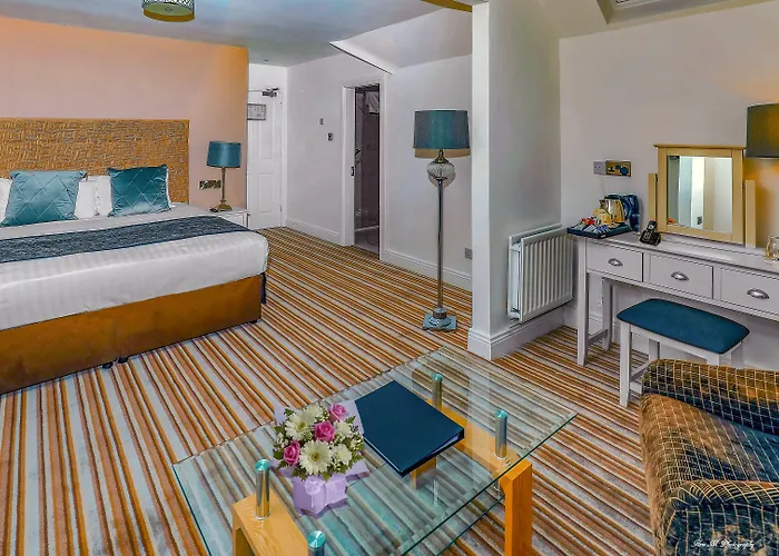 Brook Boutique Отель 4*